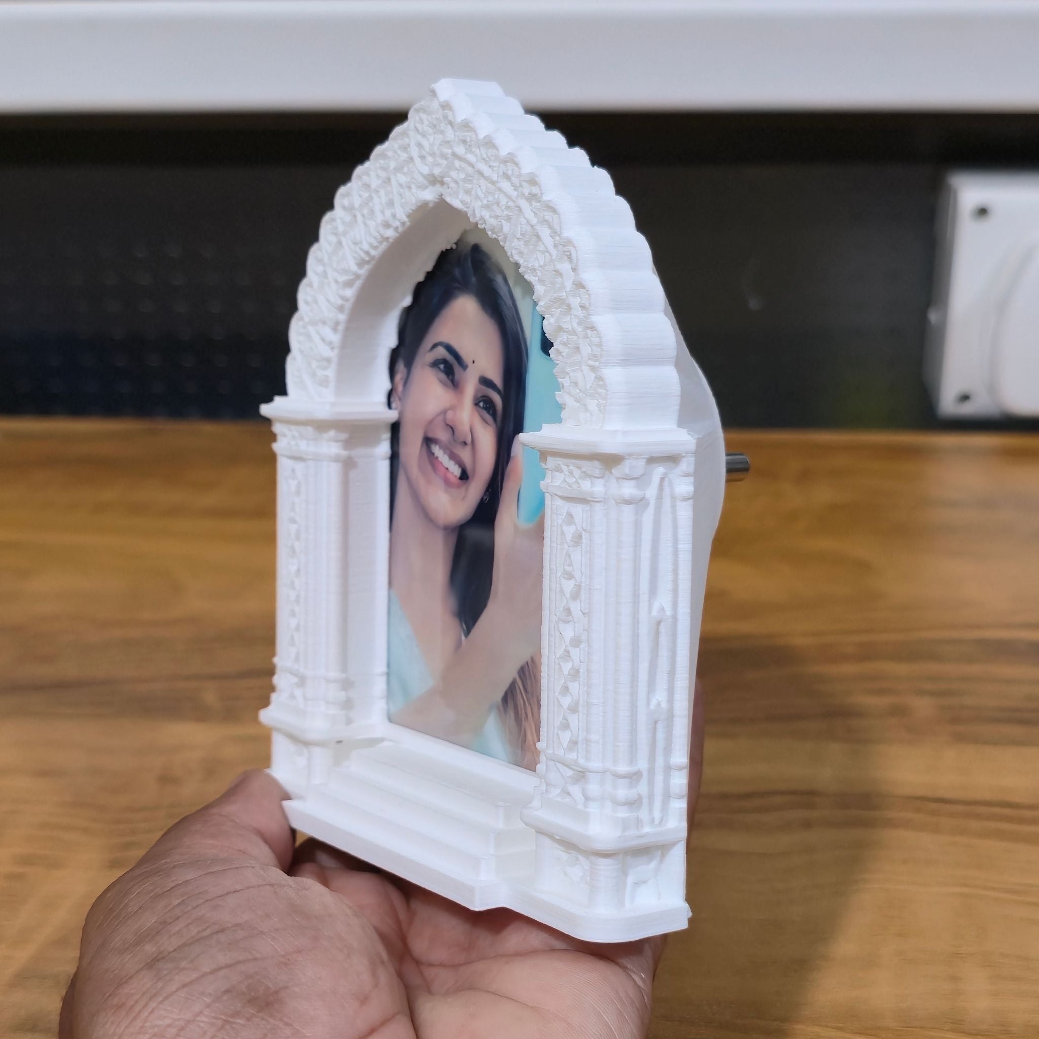 3D Glowing Night Light with Personalized Photo Frame