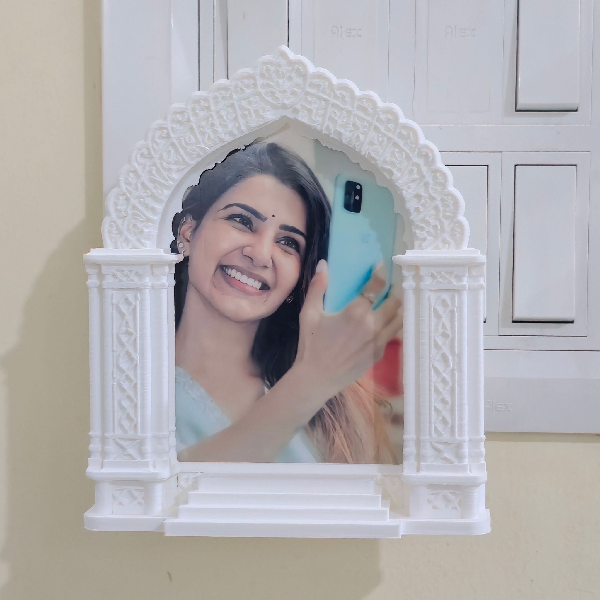 3D Glowing Night Light with Personalized Photo Frame