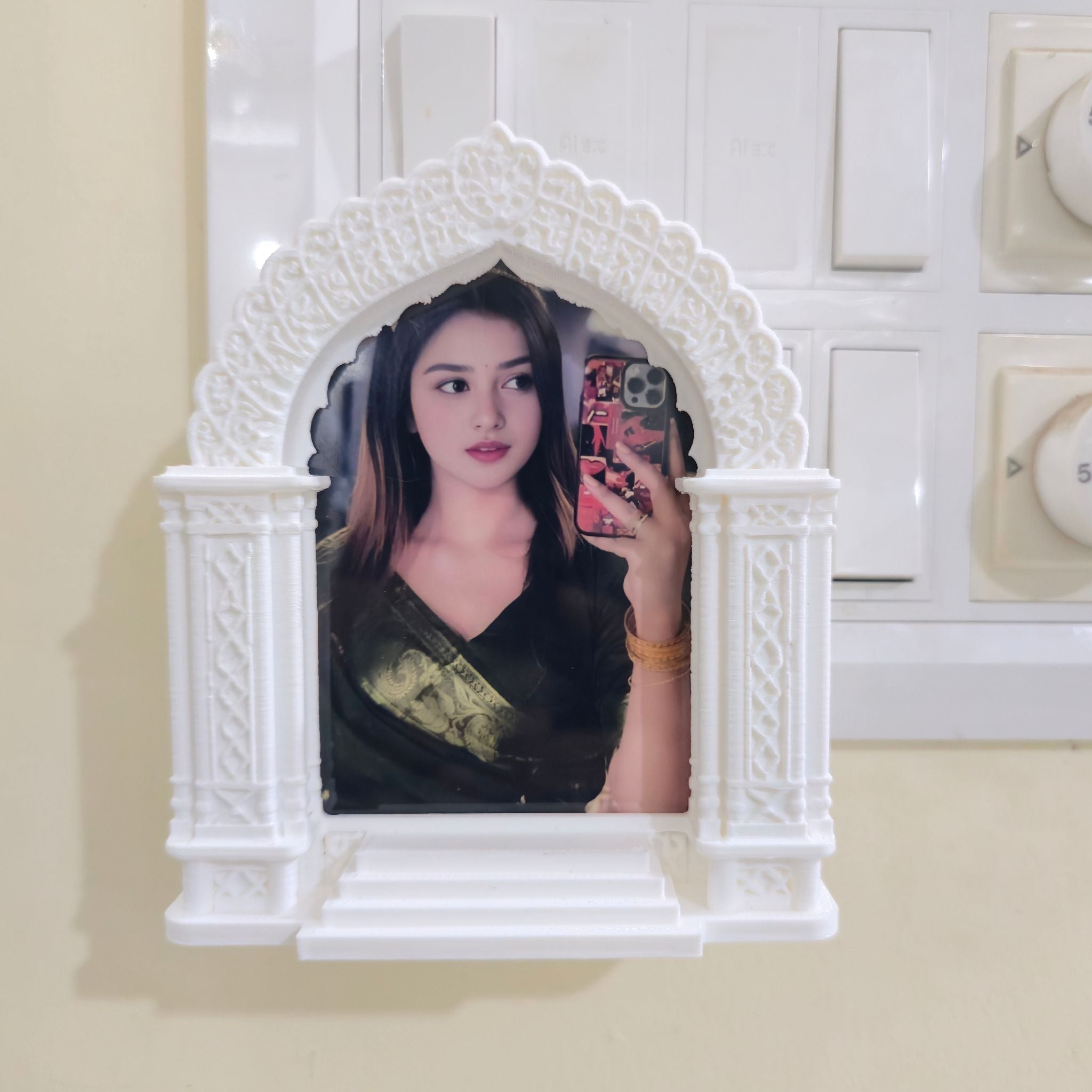 3D Glowing Night Light with Personalized Photo Frame