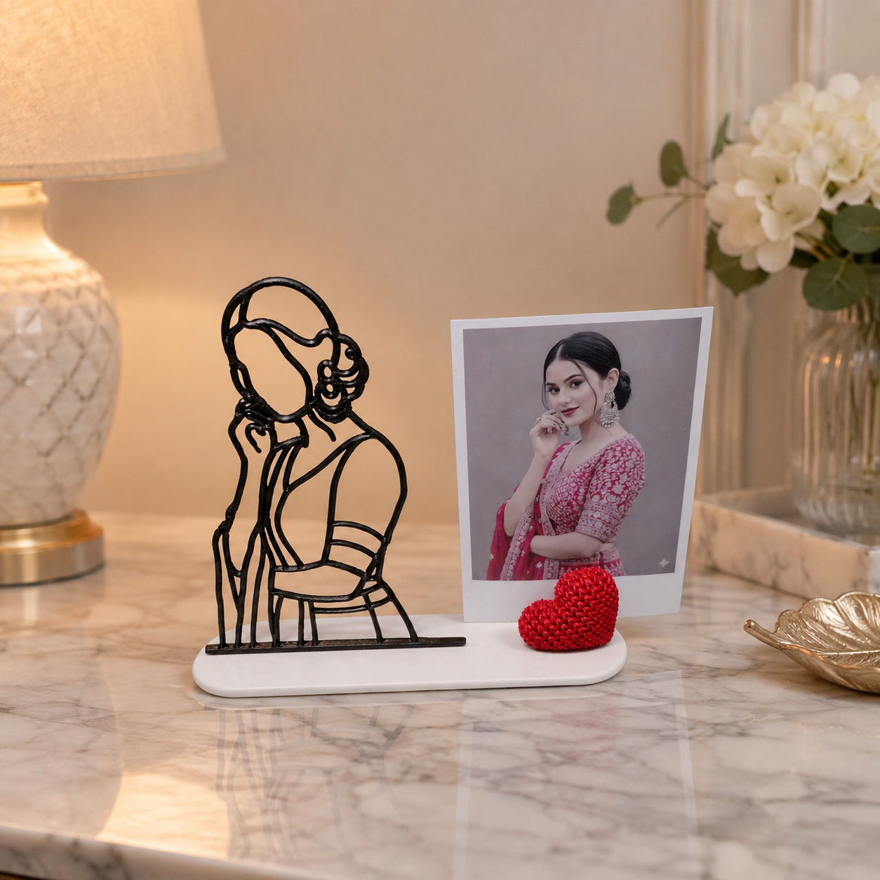 Forever Line Memory Stand – Personalized Photo & Line Art Gift
