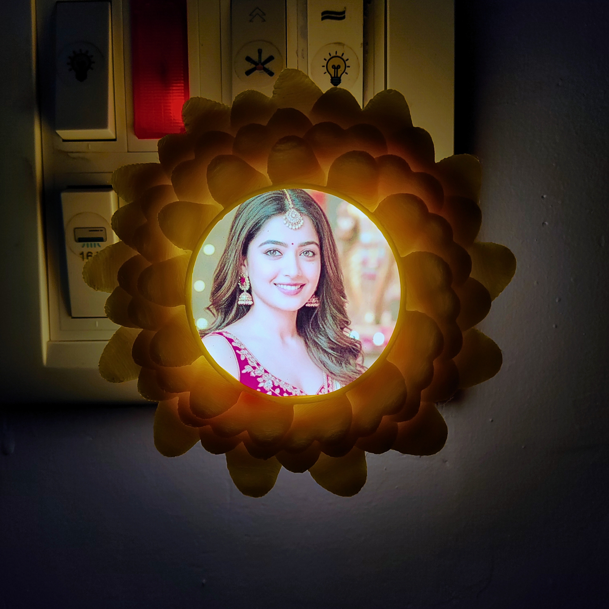 Personalized Sunflower Photo Glow Lamp